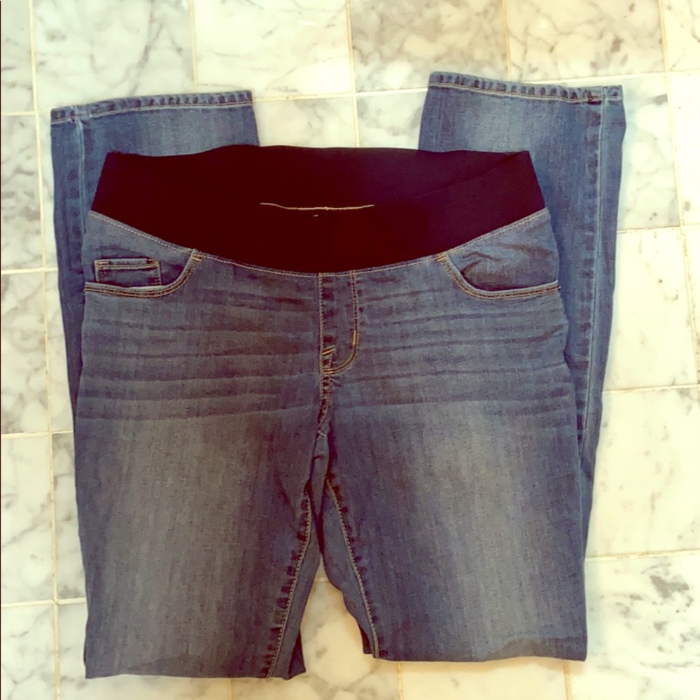 Liz Lange maternity bootcut jeans size 8 EUC